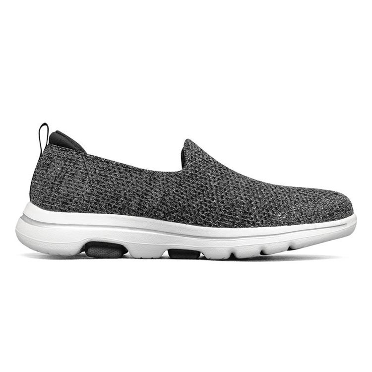 China Hot Selling Fashion Style Outdoor Walking Light Weight Adult Men Shoes Casual